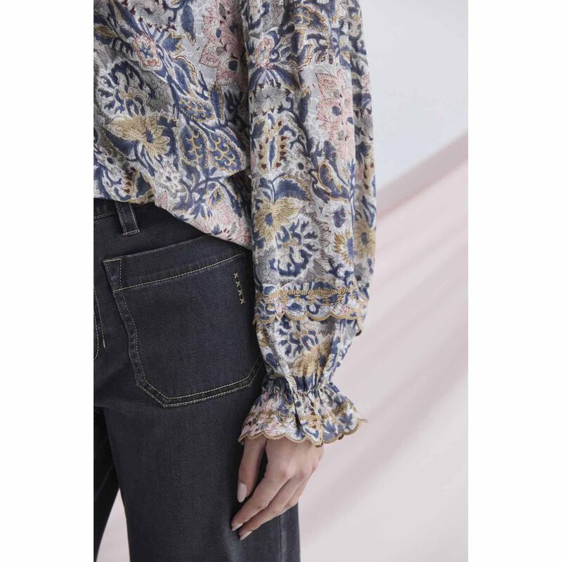 Lania Valentina Shirt image number 2